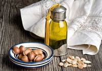Huile de support d'argan marocaine pressée à froid, certifiée GMP, en forme liquide, extraite des graines