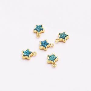 Conectores de estrella chapados en oro para fabricación de joyas, proveedor de joyería de azúcar verde, gran oferta - Product Image 1