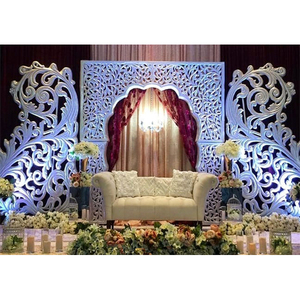 Cadres décoratifs de scène en plastique renforcé pour mariage, créatifs et élégants, blancs d'arrière-plan, pour décor de mariage classe - Product Image 1