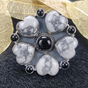 Howlite blanche Onyx noir 925 ensemble de lunette en argent Sterling plaqué rhodium bague de déclaration pour la fête de mariage-personnalisable à la main - Product Image 3