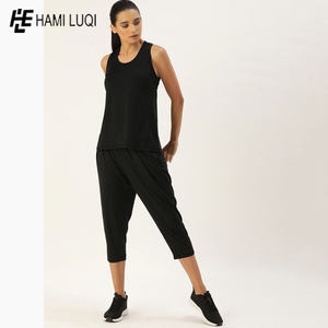 Dernier débardeurs de sport sexy Tissu spandex Col à volants Mode fitness décontractée Vêtements d'entraînement de gym tricotés Taille unique - Product Image 4