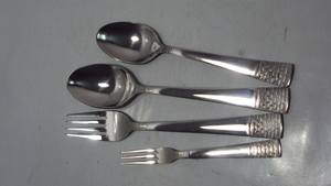 Ensemble de couverts en acier inoxydable forgé de qualité supérieure, finition brillante nickelée, vente flash, ensemble de couverts de table de qualité supérieure, 4 pièces - Product Image 3