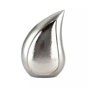 Crinsoudure noir en forme de goutte, pour crème commémorative, cœurs gravés, en aluminium, pour adultes et nourrissons - Product Image 3