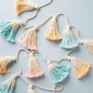 Guirnalda colorida de algodón Dyable - Product Image 1