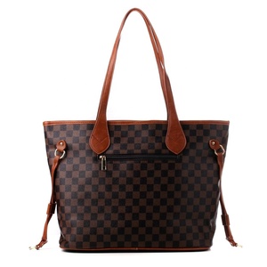 Bolsos de Mano de Cuero PU Grandes y Elegantes Hechos a Medida por Fabricantes de Bolsos para Mujer, Modelo 2026 - Product Image 5
