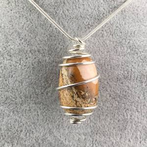 Stone Pendant Petrified Wood Healing Pendant Stone Tumbled Pendant Crystal Tumbled Gemstone Agate Necklace Wholesaler - Product Image 3