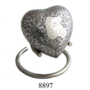 Urne funéraire en laiton en forme de cœur pour cendres humaines, urne funéraire traditionnelle bon marché à bas prix - Product Image 2