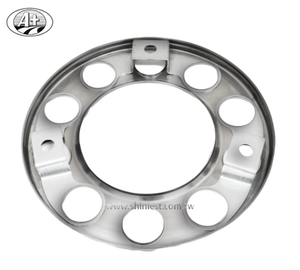 Anillo Protector de Cubierta de Rueda para Camión/Autobús de Acero Inoxidable 225 T304 con Acabado Pulido de Centro Abierto y 3 Soportes - Product Image 3