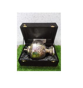 Urne funéraire en laiton de bénédiction avec boîte Fournitures funéraires de qualité de Brassworld Inde - Product Image 1