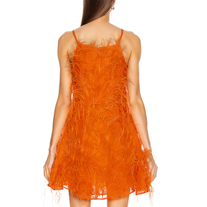 <span class=keywords><strong>Abito</strong></span> Mini in Piume di Struzzo Tinte <span class=keywords><strong>Corallo</strong></span> dal Design Unico per Donna - Product Image 3