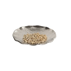 Nouvel article cuivre martelé petit plateau en métal en forme de plateau de service en métal au design moderne - Product Image 3