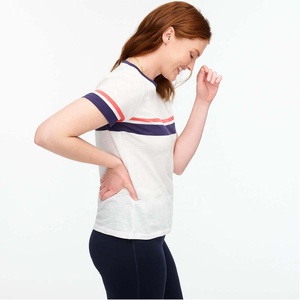 T-shirt rayé col en V unisexe en coton grande taille à manches courtes avec logo personnalisé, anti-plis, collection été 2026 – Style américain - Product Image 2