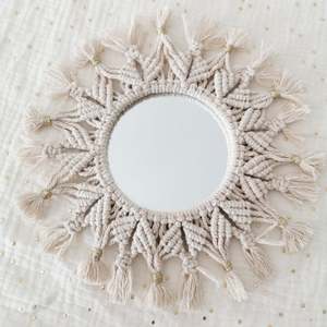 กระจกมาคราเม่ทำมือสุดมหัศจรรย์ - Product Image 1