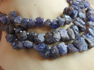 Pepitas de briolette azules de losa rugosa Natural de tanzanita, 10 pulgadas de largo, 15-8MM, minerales crudos sueltos aproximados para la fabricación de joyas - Product Image 2