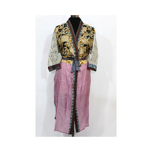 Meilleure vente Robe Kimono sari en soie Robe longue manches longues col en V Robe Kimono imprimée à la main Robe Maxi pour femmes et filles - Product Image 5