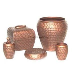 Ensemble de salle de bain en acier inoxydable de luxe, accessoires faits à la main en acier inoxydable moulé pour la maison : seau, distributeur de savon, boîte à mouchoirs - Product Image 3