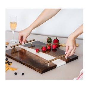 Plateau de service en bois et résine Table à manger Équipement de service commercial décoratif Fabriqué en Inde - Product Image 3