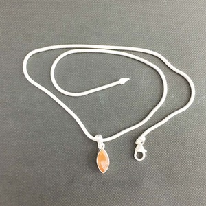 Colgante de Plata de Ley 925 Personalizado, Ligero y de Lujo, con Corte Marquesa de Cornalina Naranja, Estilo Lindo, Unisex, para Mujer - Product Image 4