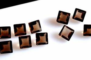 Piedras preciosas sueltas de cuarzo ahumado natural al por mayor cabujón cuadrado facetado 5-10MM certificado por terceros para joyería mejorada - Product Image 3