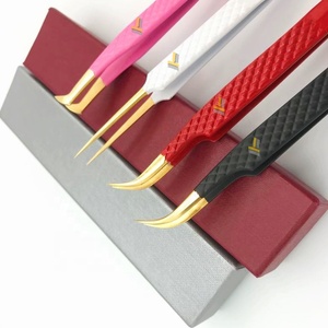 Gold Tip Diamond Grip Calidad Premium Logotipo personalizado Pinzas para extensión de pestañas Tipo de Punta puntiaguda de acero inoxidable sostenible - Product Image 2