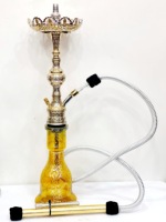 Chicha miniature de luxe Farida en laiton, technique de laque, gravure manuelle complexe, inserts en argent véritable, plateau à bord floral, édition limitée
