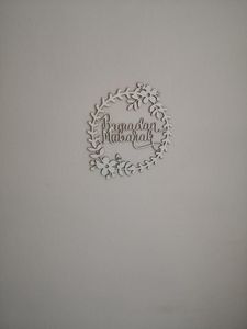 Regali islamici arte della parete islamica <span class=keywords><strong>porta</strong></span> ornamento decorazioni Ramadan scritte <span class=keywords><strong>in</strong></span> <span class=keywords><strong>legno</strong></span> Decor regalo Eid Mubarak segni <span class=keywords><strong>in</strong></span> <span class=keywords><strong>legno</strong></span> tagliati al Laser - Product Image 2