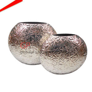 Pot de fleur design décoratif pour la maison et le jardin 2025 - Product Image 1