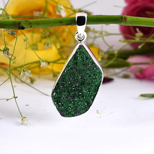 De piedras preciosas Moldavite moderno colgante exclusivo colgante hermoso diseño de lujo colgante - Product Image 2