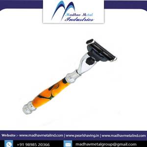 Venta caliente Pearl Shaving Cartridge RAZORS Platinum 72 Best Men's Grooming Razor en Color naranja - Product Image 4