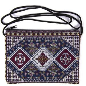 Kilim turc et tapis conçu portefeuille tissé et sac de passeport de Turquie - Product Image 1