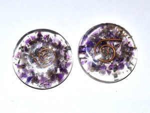 Disco de Amatista con Energía Orgónica, Gema Tallada, Arte Feng Shui Coleccionable - Product Image 2