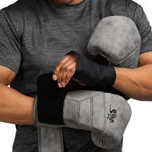 Guantes de boxeo de cuero sintético genuino con logotipo personalizado, uso de práctica de perforación resistente en color gris - Product Image 4