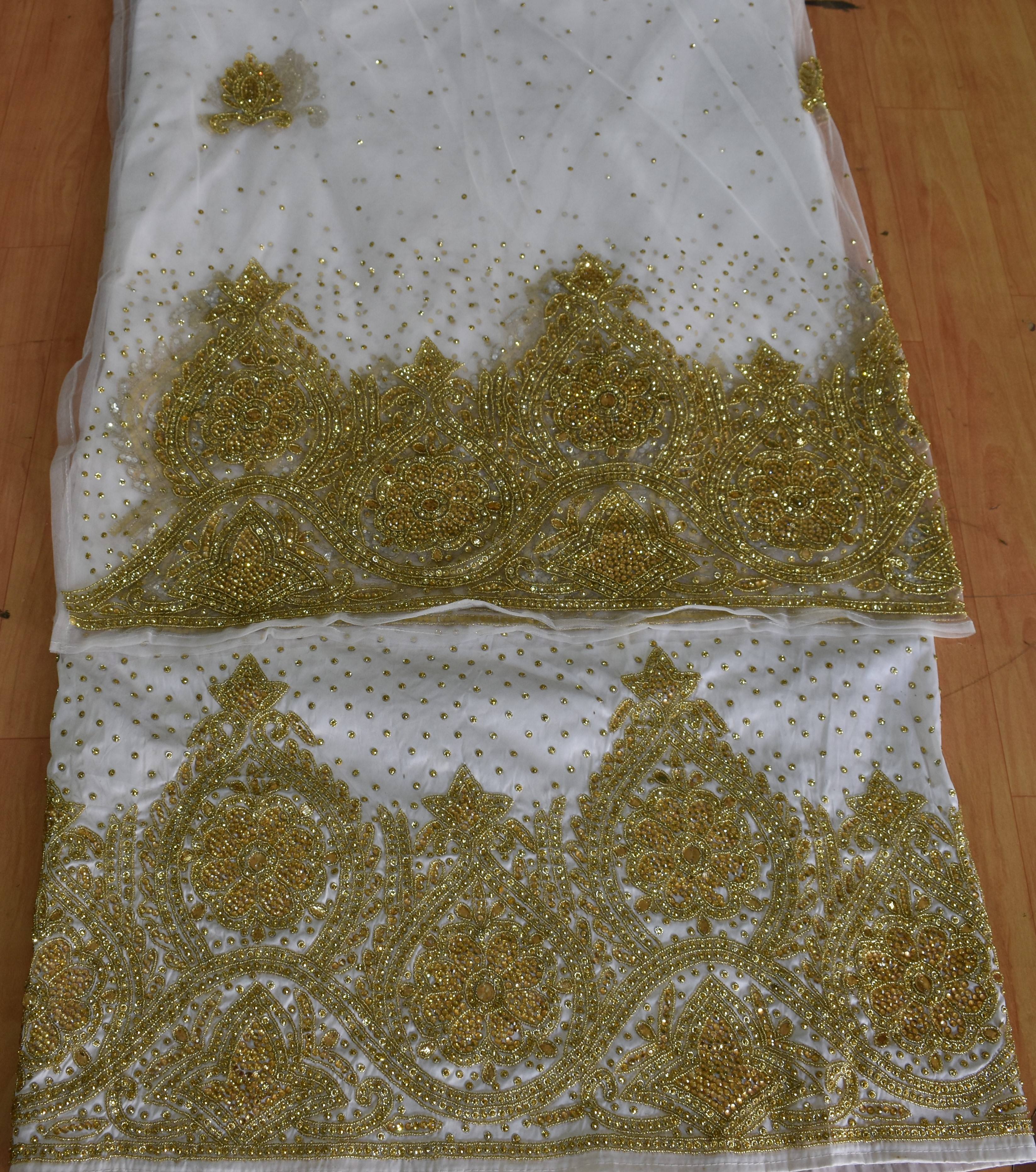 Comme Montré dans l'image