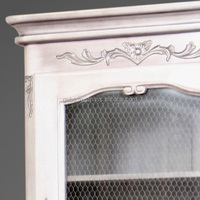 Armoire en maille de ferme française fabriquée à la main: bois d'acajou massif, idéal pour un affichage et un stockage élégants