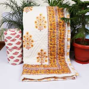 ผ้าห่ม Kantha สำหรับห้องนอนห้องนั่งเล่นและโรงแรมใช้ตกแต่งบ้านคริสต์มาสทำด้วยมือหลากสี - Product Image 1