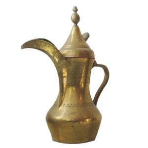Trend Selling Brass Arabic Coffee and Tea Pot Traditional Arabic Teapot Keeping Drink Hot Cold Hotel Home Restaurant Decor - Product Image 1