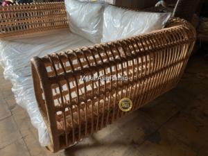 Lit de jour en rotin naturel moderne et ensemble de chaises de salle à manger pour la maison ou le restaurant - Product Image 2