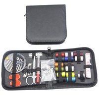 Kit de couture portable en cuir 68 pièces pour le bricolage : boîte, fil, ciseaux, boutons, règle – Idéal pour les voyages