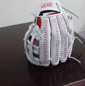 Guantes Deportivos de Béisbol y Sóftbol Hechos a Medida en Pakistán, de Cuero Vacuno, para Infield, Outfield, Primera Base y Receptor - Product Image 6