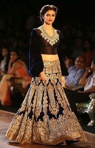 2021 Stylish Embroidered Silk Bridal Lehenga Choli Full Sleeves Velvet <b>Blouse</b> Indian Pakistani Wedding Gown Party - Product Image 3