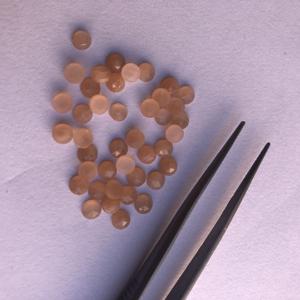 หินมูนสโตนสีพีชธรรมชาติขนาด 6 มม. ทรงกลมเจียระไนแบบโรสคัท  ขายส่งออนไลน์จากผู้ผลิต ราคาขายส่ง ของแท้รับรองคุณภาพ - Product Image 2