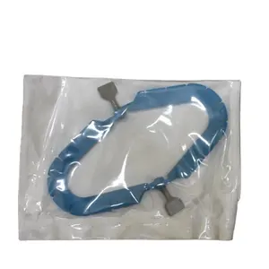 Surgical Instrument Disposable retractor rings in Surgical room