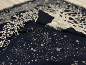 ไพ่ทาโรต์กางต้นไม้แห่งชีวิตรากจิตวิญญาณผ้าปูโต๊ะผ้าฝ้ายสี่เหลี่ยมทำด้วยมือผ้าปูแท่นบูชาโดยผู้ลงนามในอินเดีย - Product Image 5