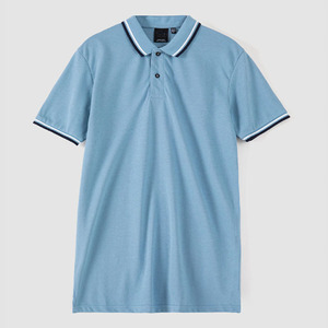 Polo de algodón de manga corta azul claro para hombre, con cuello a rayas en contraste, informal, de punto, clásico, elegante, suave, para verano - Product Image 5