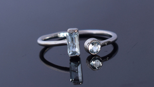Anillo de Plata de Ley 925 con piedras preciosas de Topacio Azul, joyería fina - Product Image 2
