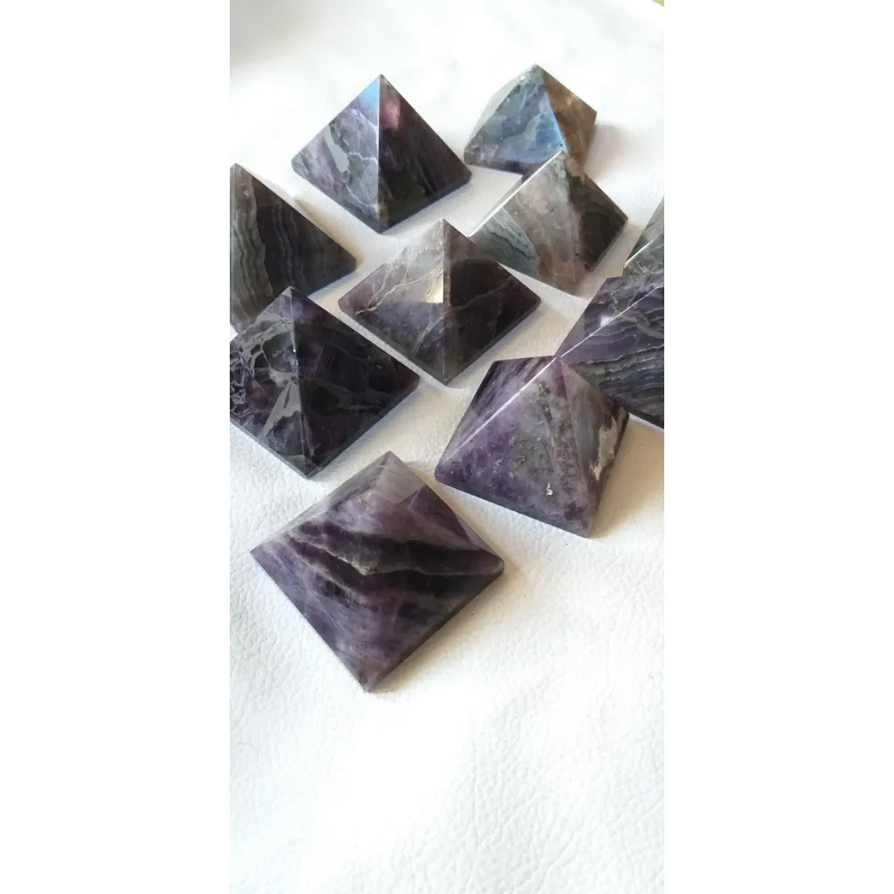 Пурпурный пирамидный камень из флюорита, натуральный красивый пурпурный пирамидный камень из флюорита