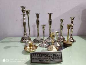 วินเทจทองเหลืองทิวลิปเชิงเทียนคริสตจักรอุปกรณ์ Brassworld อินเดีย - Product Image 4