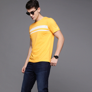 เสื้อยืดผู้ชายแขนสั้นมีลายที่ดูดีมีสไตล์แบบใหม่ - Product Image 5