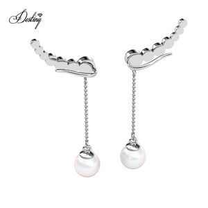 Pendientes Daisini <span class=keywords><strong>Delia</strong></span> Pearl Long Fringe Adornados con cristales Swarovski Chapado en oro de 18K Pendientes de Plata de Ley 925 para mujer - Product Image 5