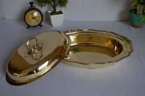Plateau rond en laiton gaufré et nervuré de luxe moderne Hot Premium Vantage pour la maison et la cuisine Utilisation de Noël - Product Image 2